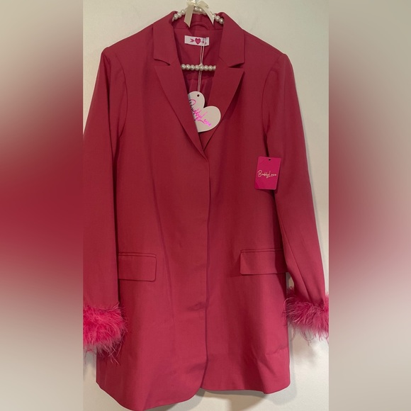 Buddy Love Pink Feather Cuff Suit Jacket - Picture 3 of 12